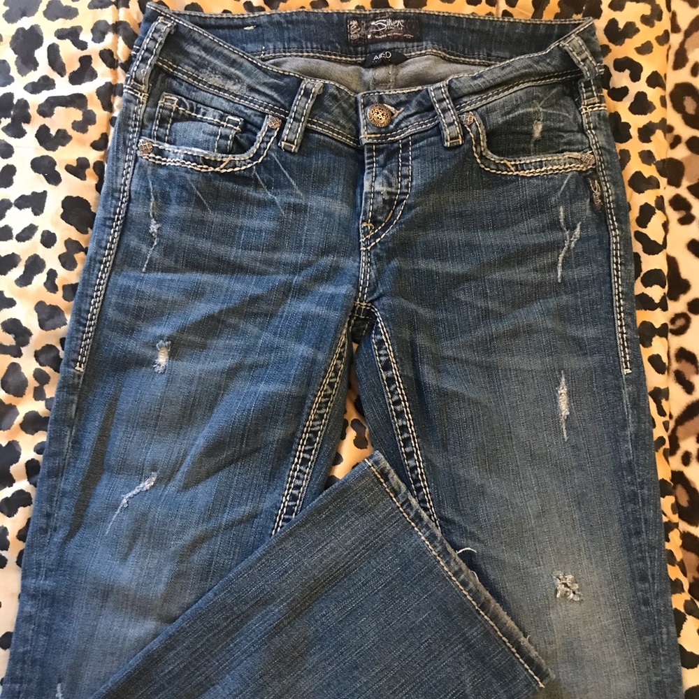 Your new favorite pair of jeans 💕